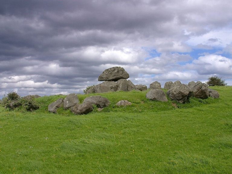 The Dolmens: Ancient Stone Tombs Of Bulgaria